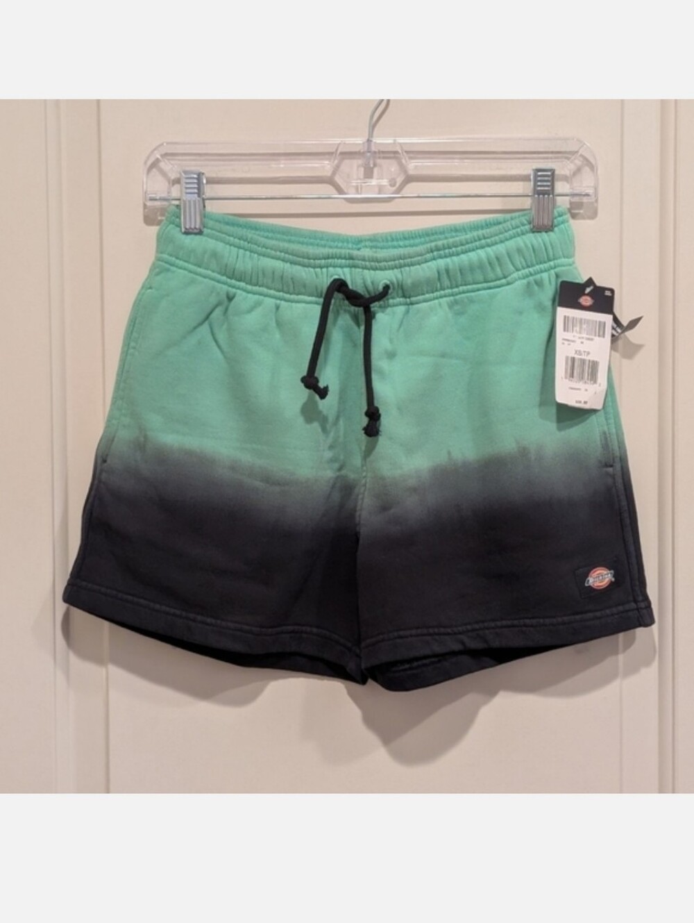 Dickies Ombre Green and Black Women's Athletic Shorts XS